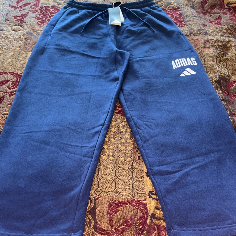 Adidas Three Stripes Fleece Lined Relaxed Sweatpant